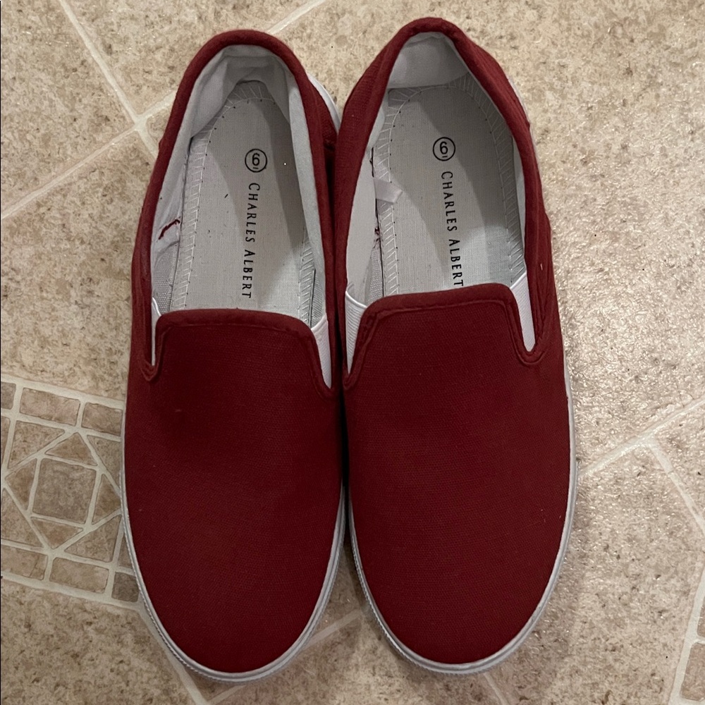 Charles Albert Men's Bold Red Loafers